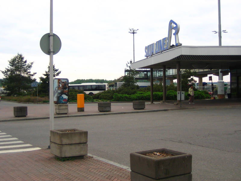 У портового терминала Silja Line