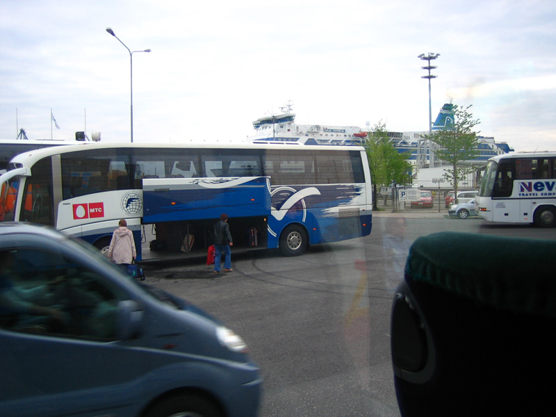 У портового терминала Silja Line